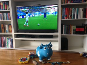 God fredag! Den blå kua er selvskreven gjest :-)